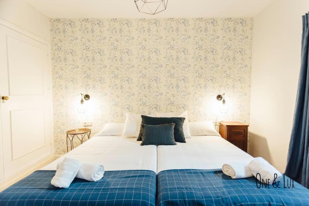 O&l Aire - Spacious And Bright In The Heart Of Apartment Seville
