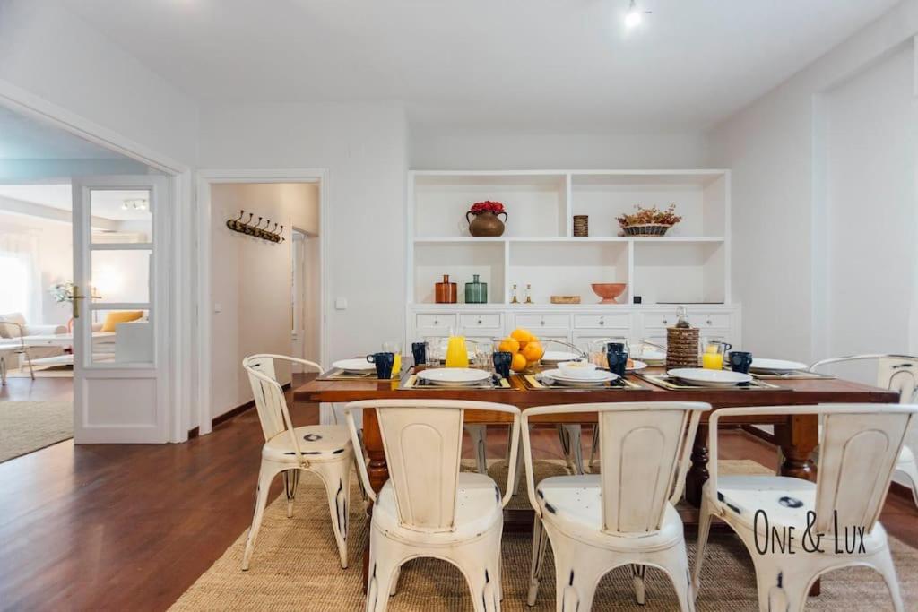 O&l Aire - Spacious And Bright In The Heart Of Apartment