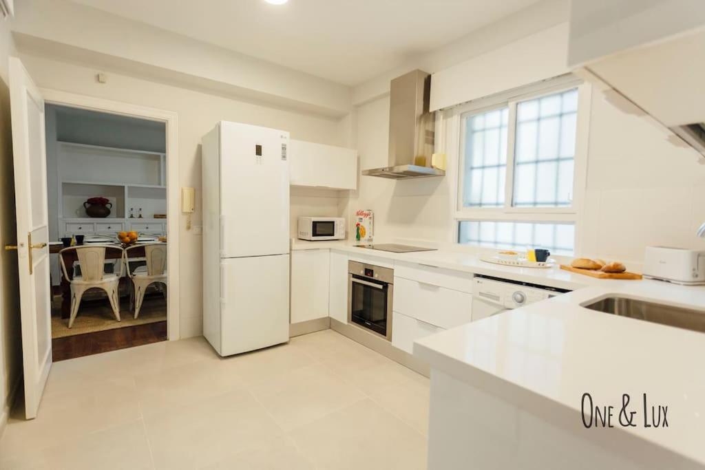 O&l Aire - Spacious And Bright In The Heart Of Apartment Seville