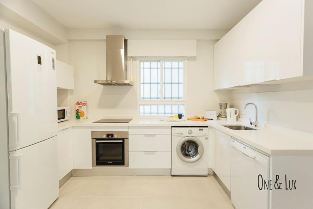 O&l Aire - Spacious And Bright In The Heart Of Apartment Seville