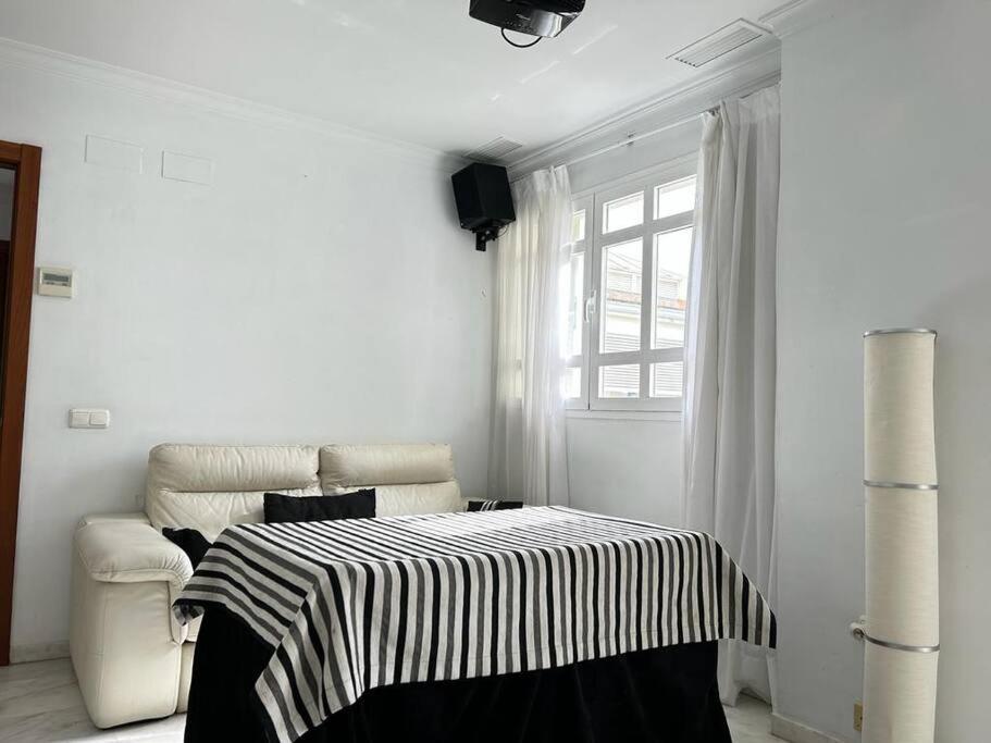 Apartamento Hispalis Atico Santa Cruz Sevilla