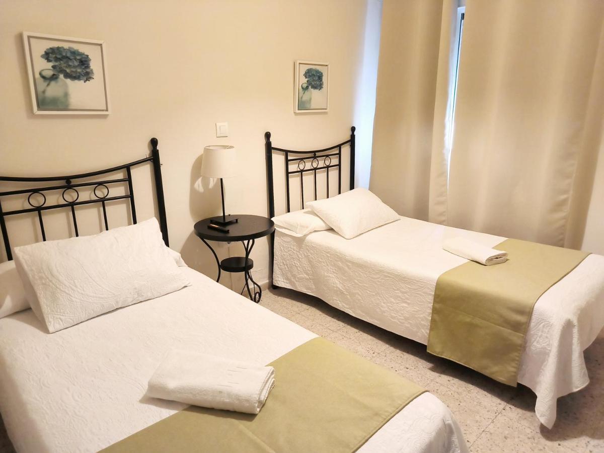 Guest house Perez Montilla 2*