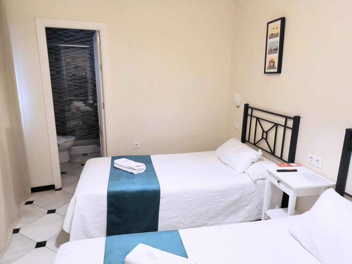 Guest house Perez Montilla 2*