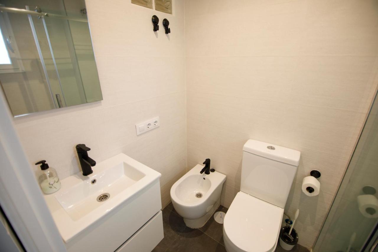 Apartment Rentalsevilla Pacheco Y Nunez Del Prado *