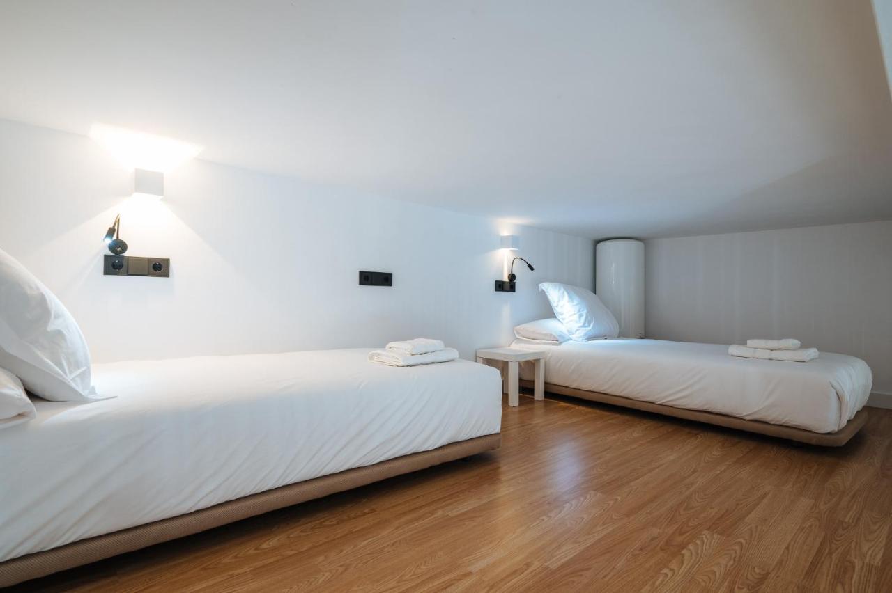 Montevideo 6 * Sevilla