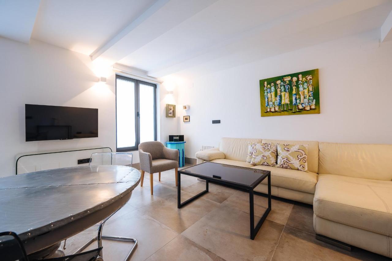 Montevideo 6 * Sevilla