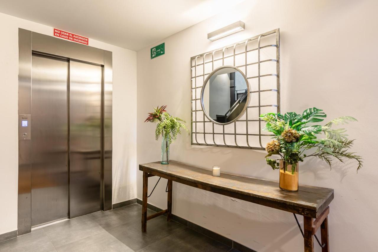 Green-apartments Sierpes Luxury