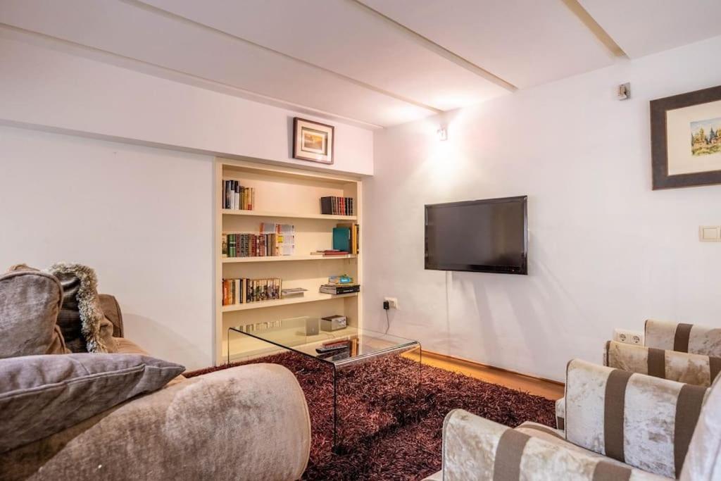Luxury & Elegant Duplex In Center Sevilla