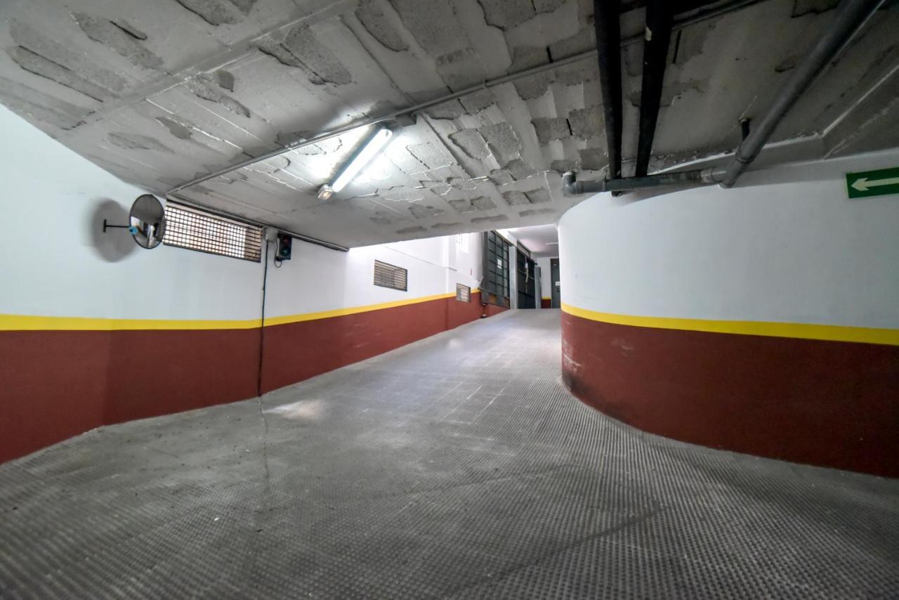 Apartment Peace, Pool & Parking At Centre