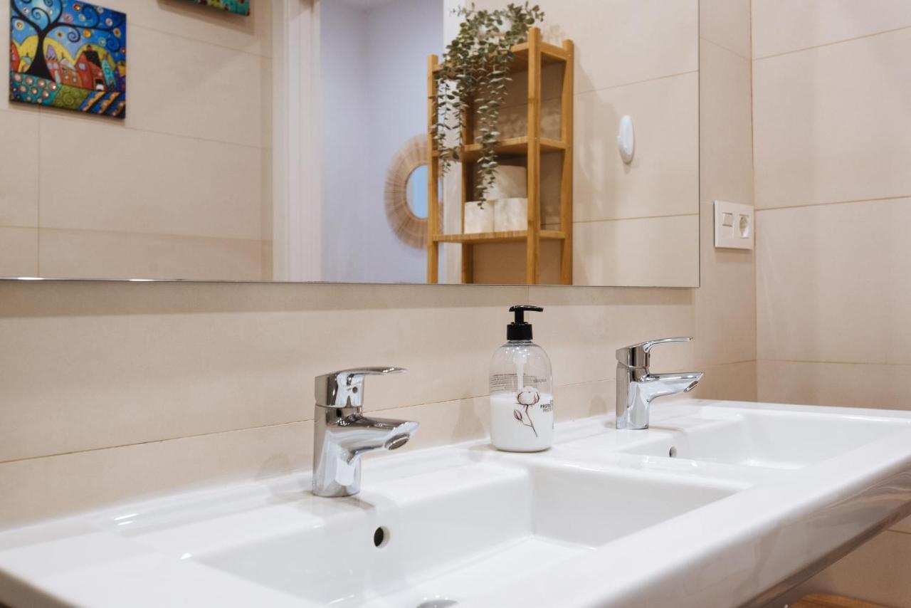 Apartment Apartamento Estelar Con Piscina Y Garaje Nervion Seville