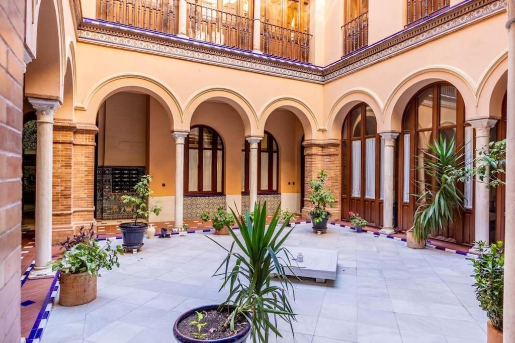Luxury & Elegant Duplex In Center Sevilla