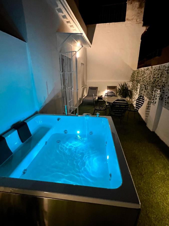 Downtown With Private Terrace & Jacuzzi * Sevilla