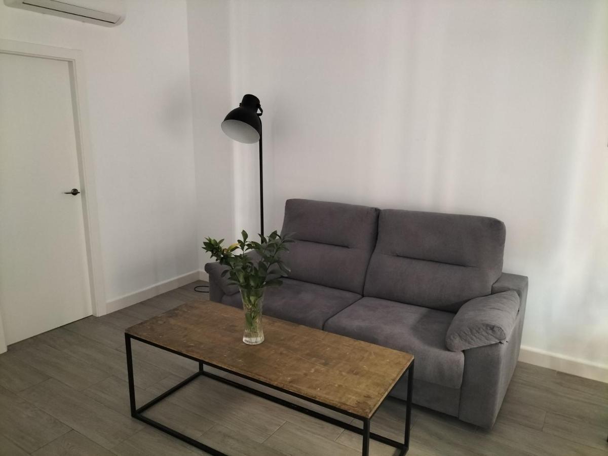 A Estrenar Centro, Trastamara 19 Sevilla