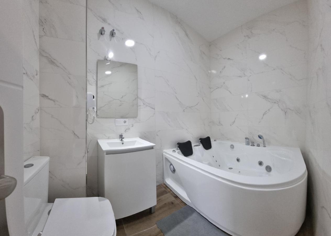 Apartamento Mini Estudio Jacuzzi Doble 
