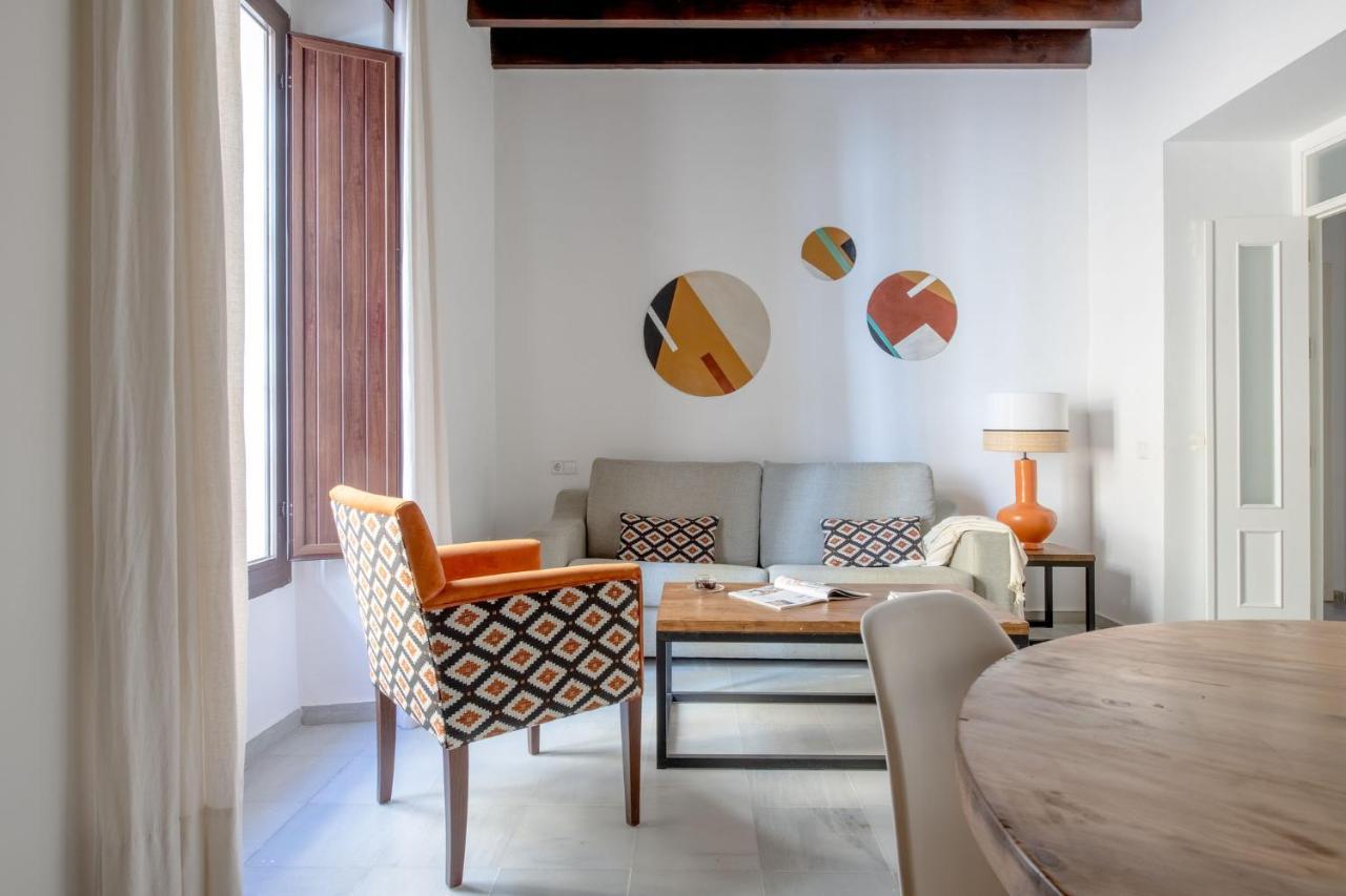 Triana Boutique By Hommyhome *
