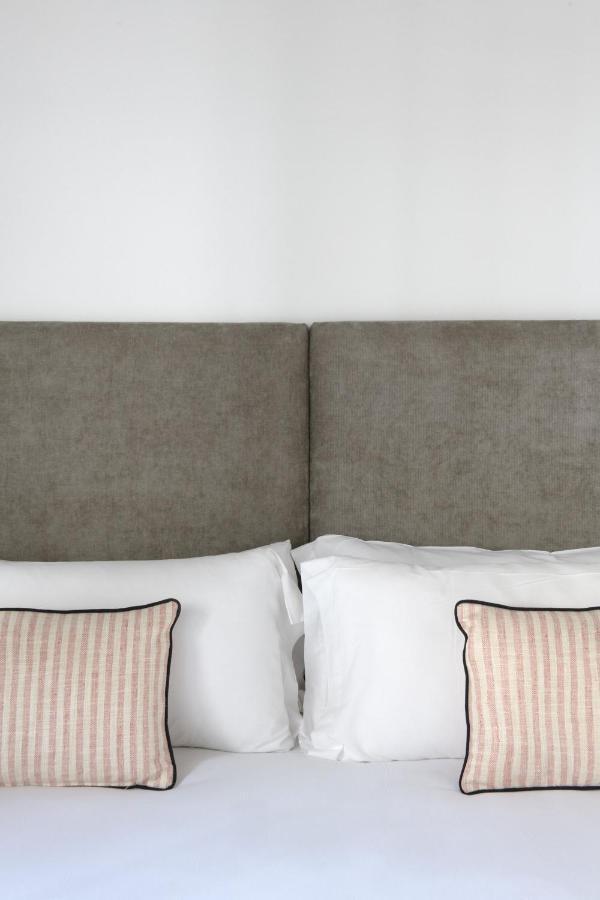 Triana Boutique By Hommyhome *