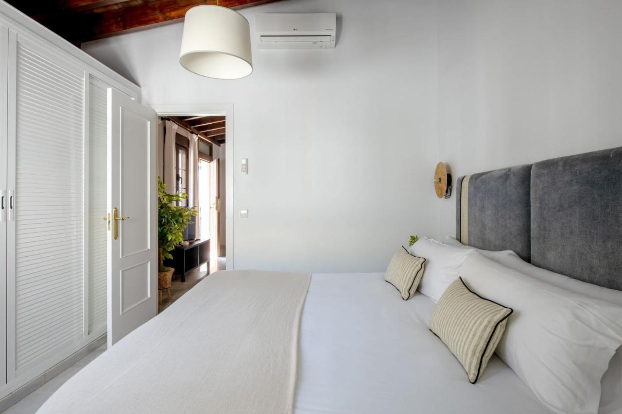 Triana Boutique By Hommyhome *