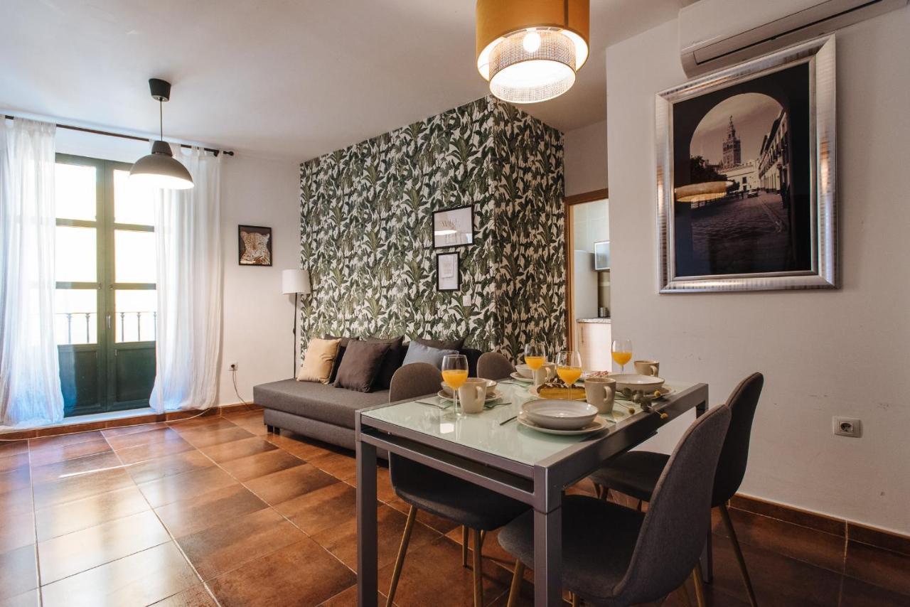 Homeyseville- Bright At Santa Cruz 6 Pax, Parking Optional Apartment