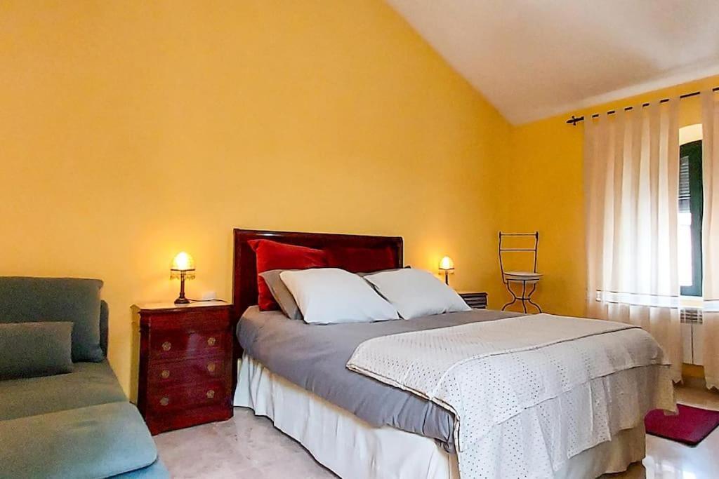 Apartamento Atico Joaquin Costa 15 Alameda De Hercules Sevilla