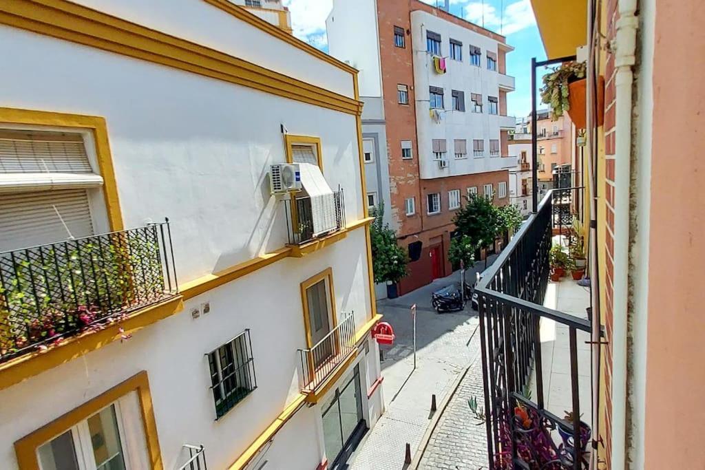 Atico Joaquin Costa 15 Alameda De Hercules Apartamento