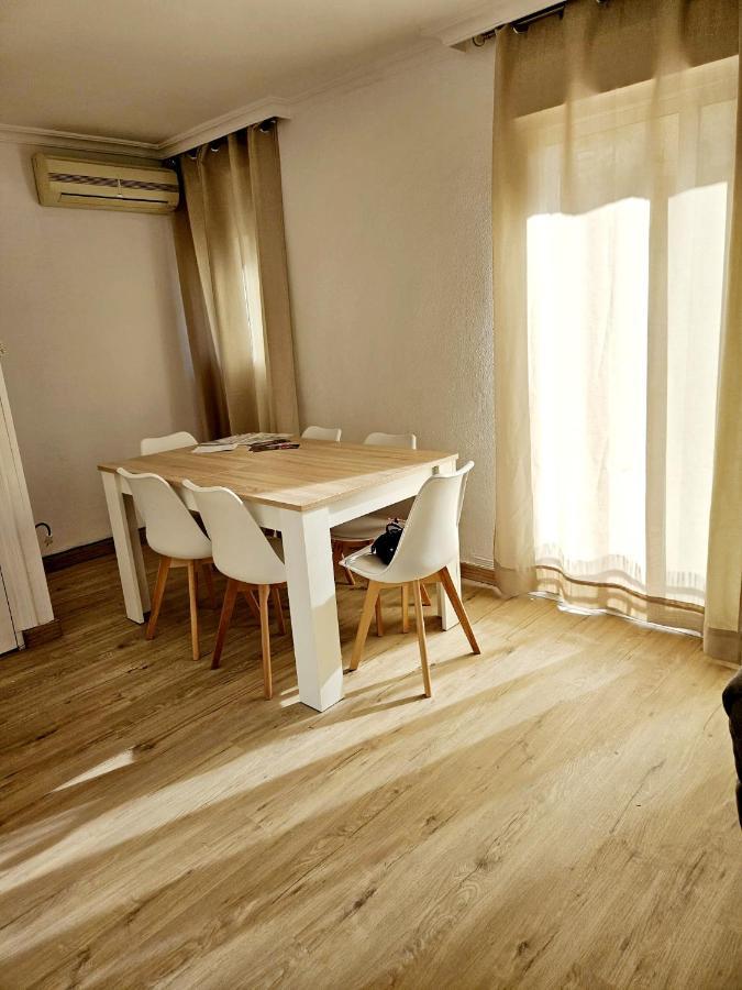 Familiar En Triana Apartamento Sevilla