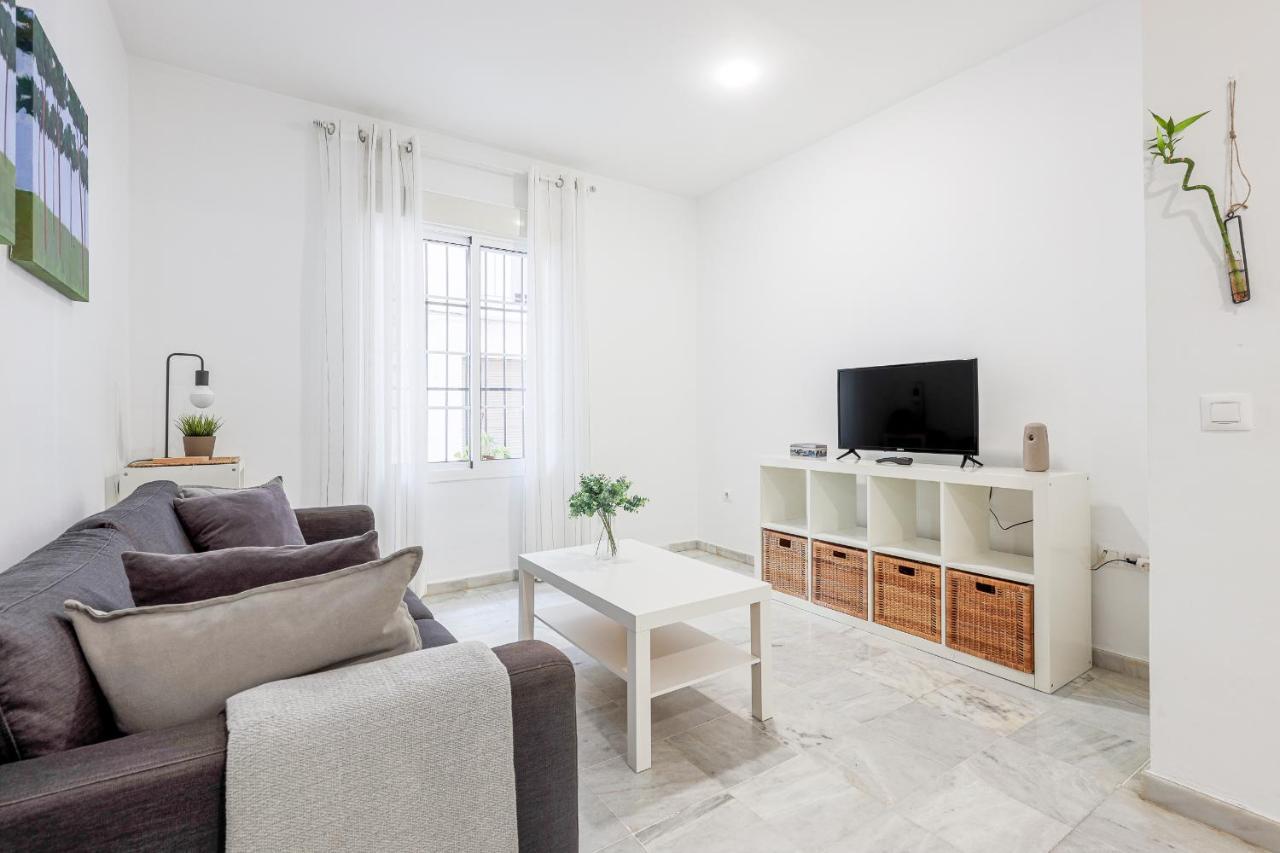 Apartamento Ruiz Gijon Elegante Y Moderno En La Mas Autentica Sevilla