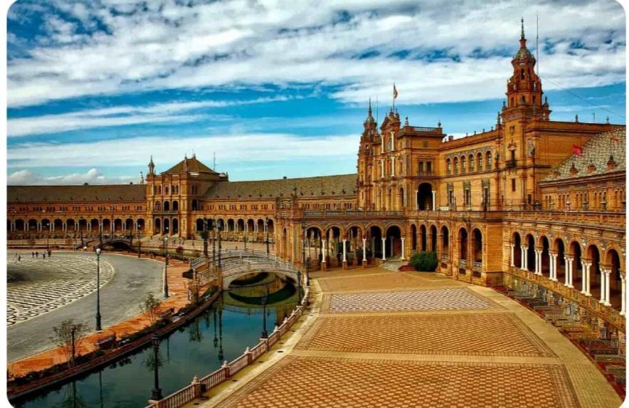 Luminoso Sevilla