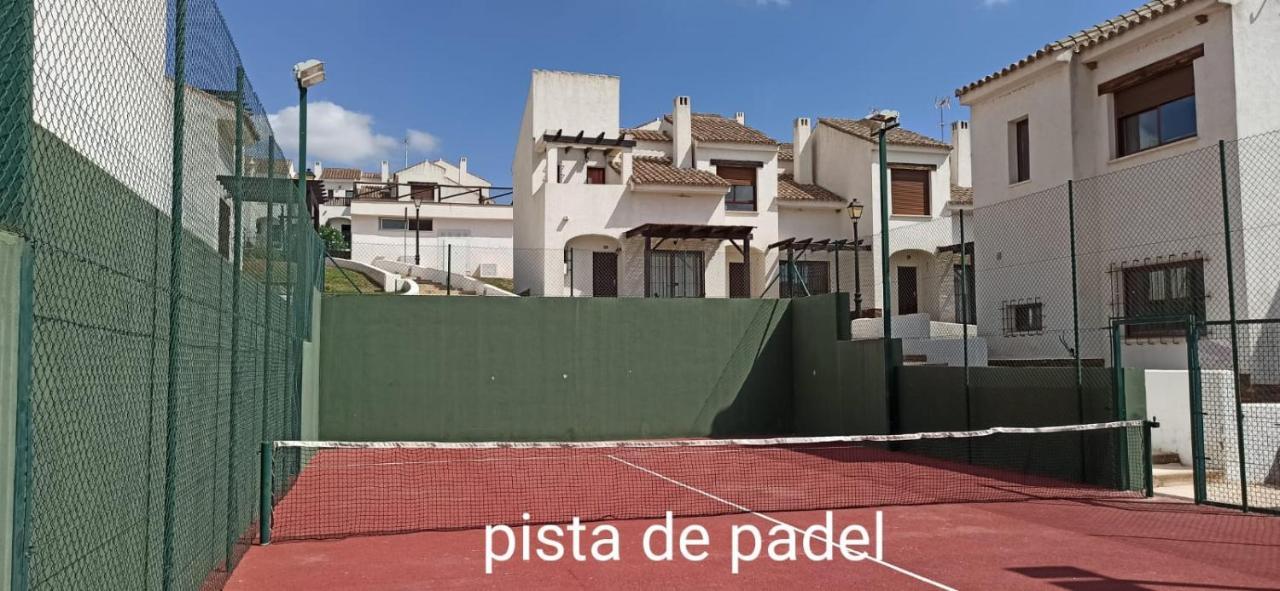 Bonita Y Acogedora Casa En Plena Sierra Norte, A Tan Solo 30 Minutos De Сasa de vacaciones *