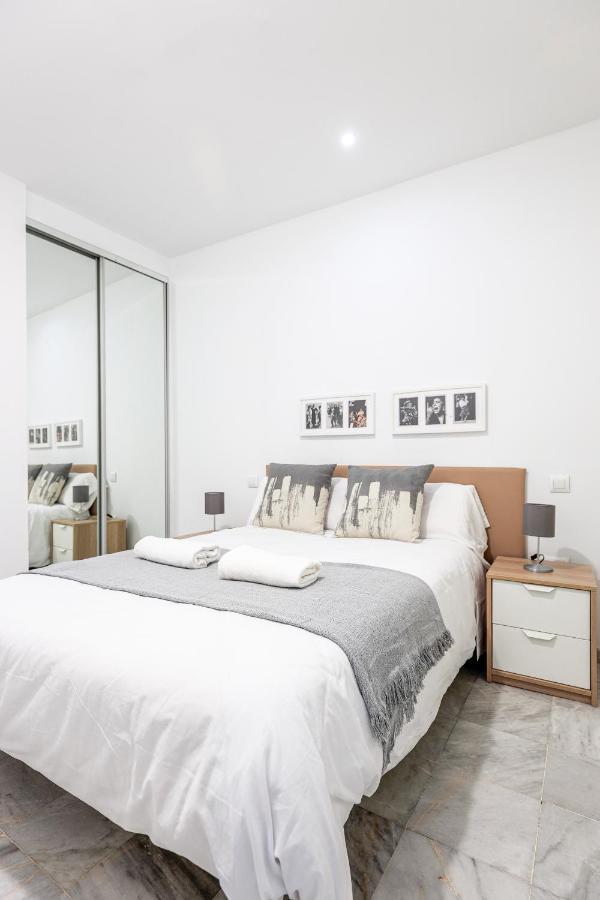 Apartamento Ruiz Gijon Elegante Y Moderno En La Mas Autentica Sevilla