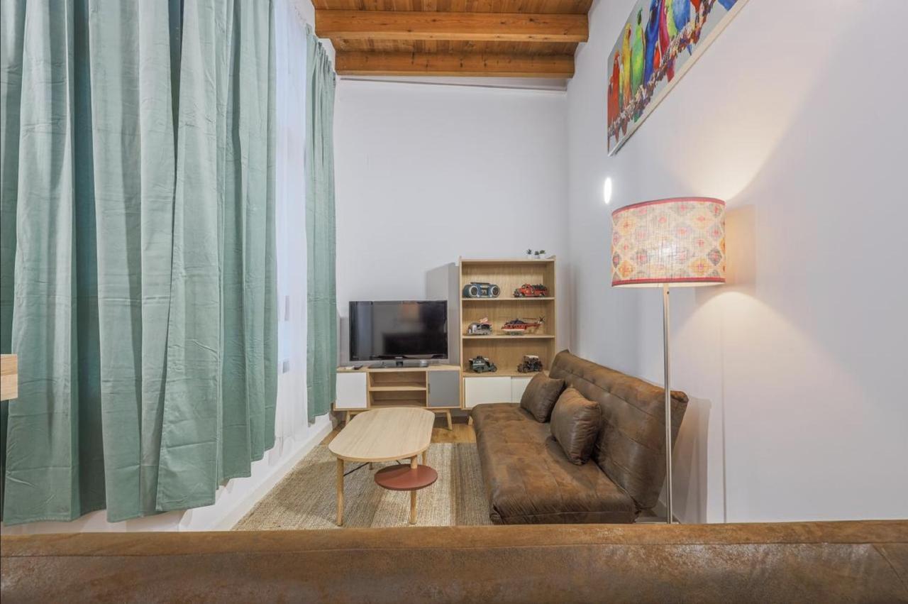 Alohamundi Castellar Apartment Seville