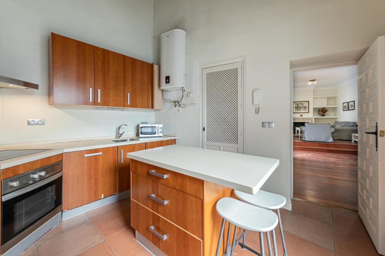 Apartamento Aoa Plaza Santa Marta Sevilla