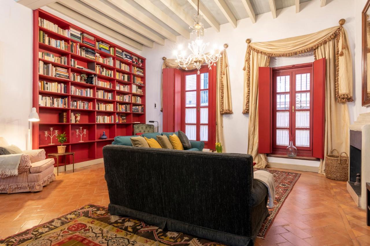 Exclusiva Casa En El Centro Historico De * Seville