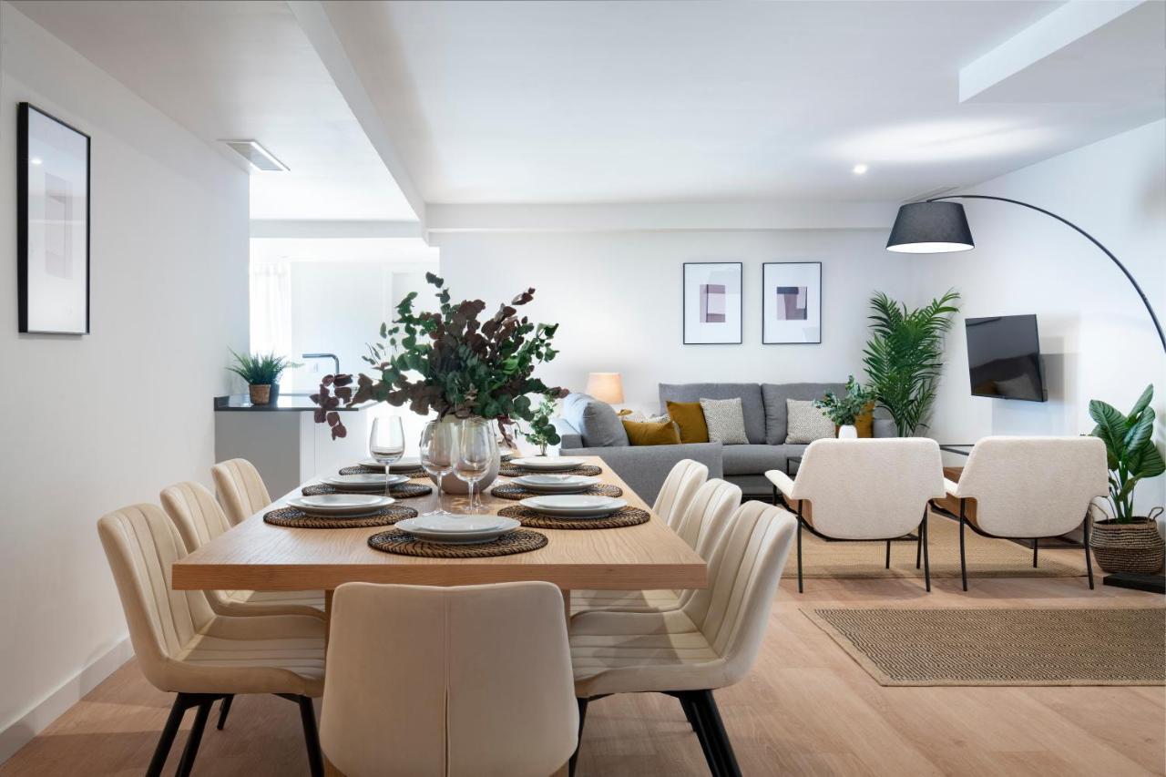 Magno Castelar Apartamento *
