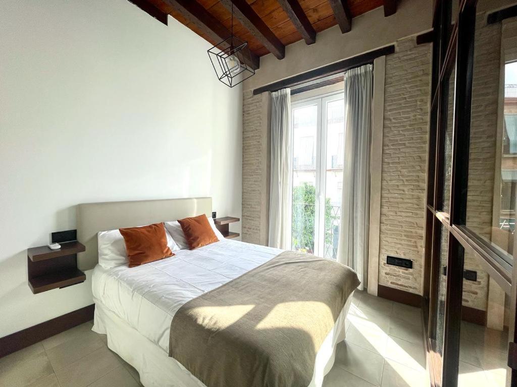 Eva Recommends Triana * Seville