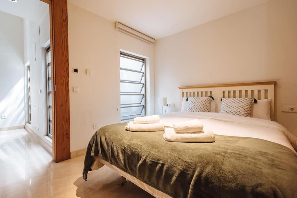 Rabadan Brand New Amazing House With Terrace Parking Sevilla