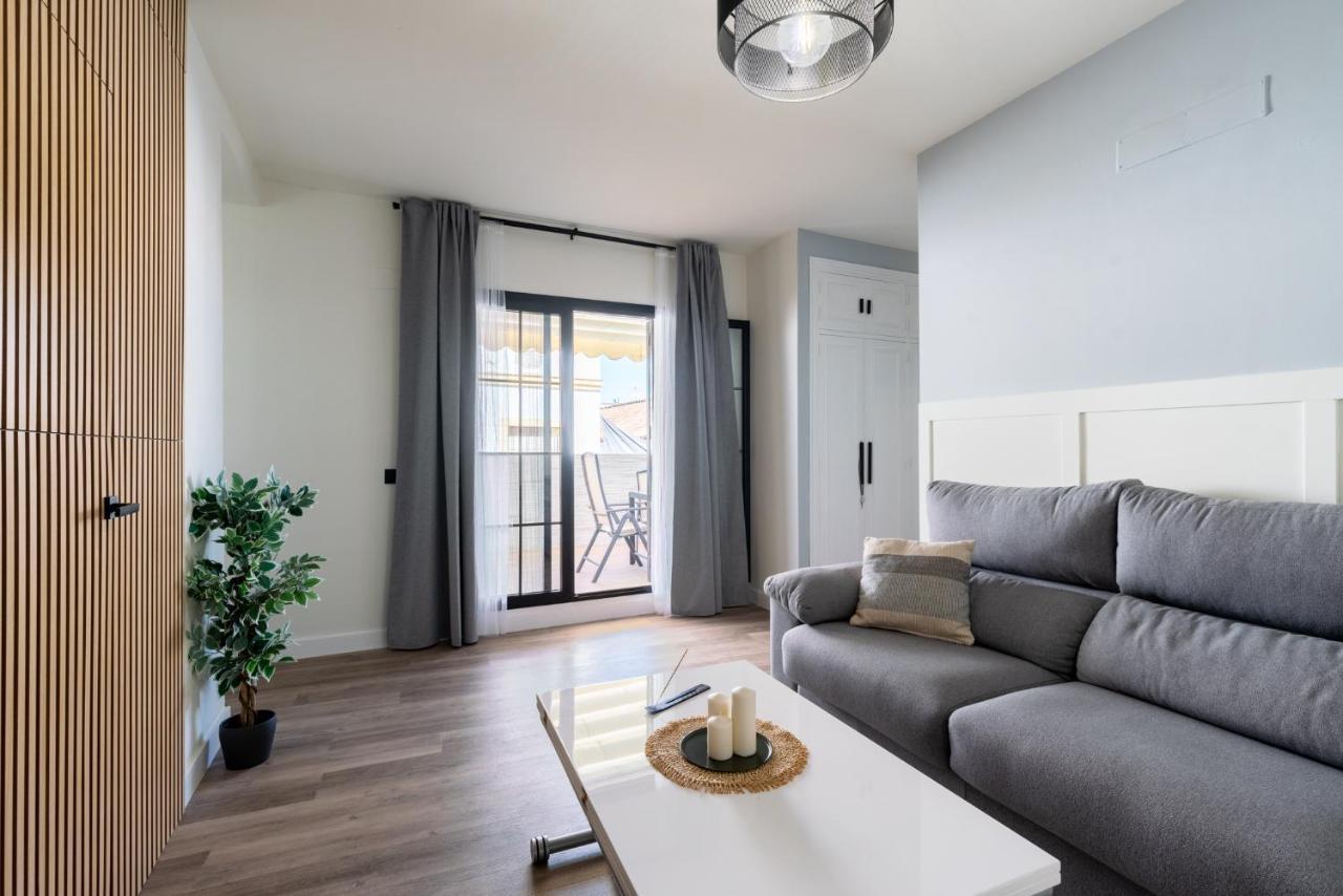 Atico Con Terraza San Juan De La Palma Seville