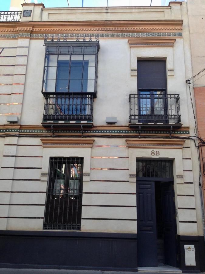 Con Solera En El Corazón De Triana Apartamento