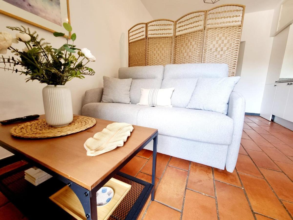 Con Patio Sevillano Apartment Seville