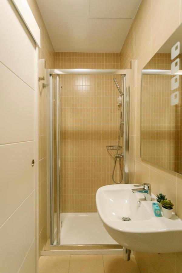 Apartamento O&l Lumbreras: Bright Duplex With Private Terrace *