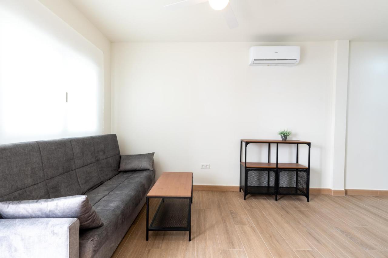 Apartamento Cervantes 17 *