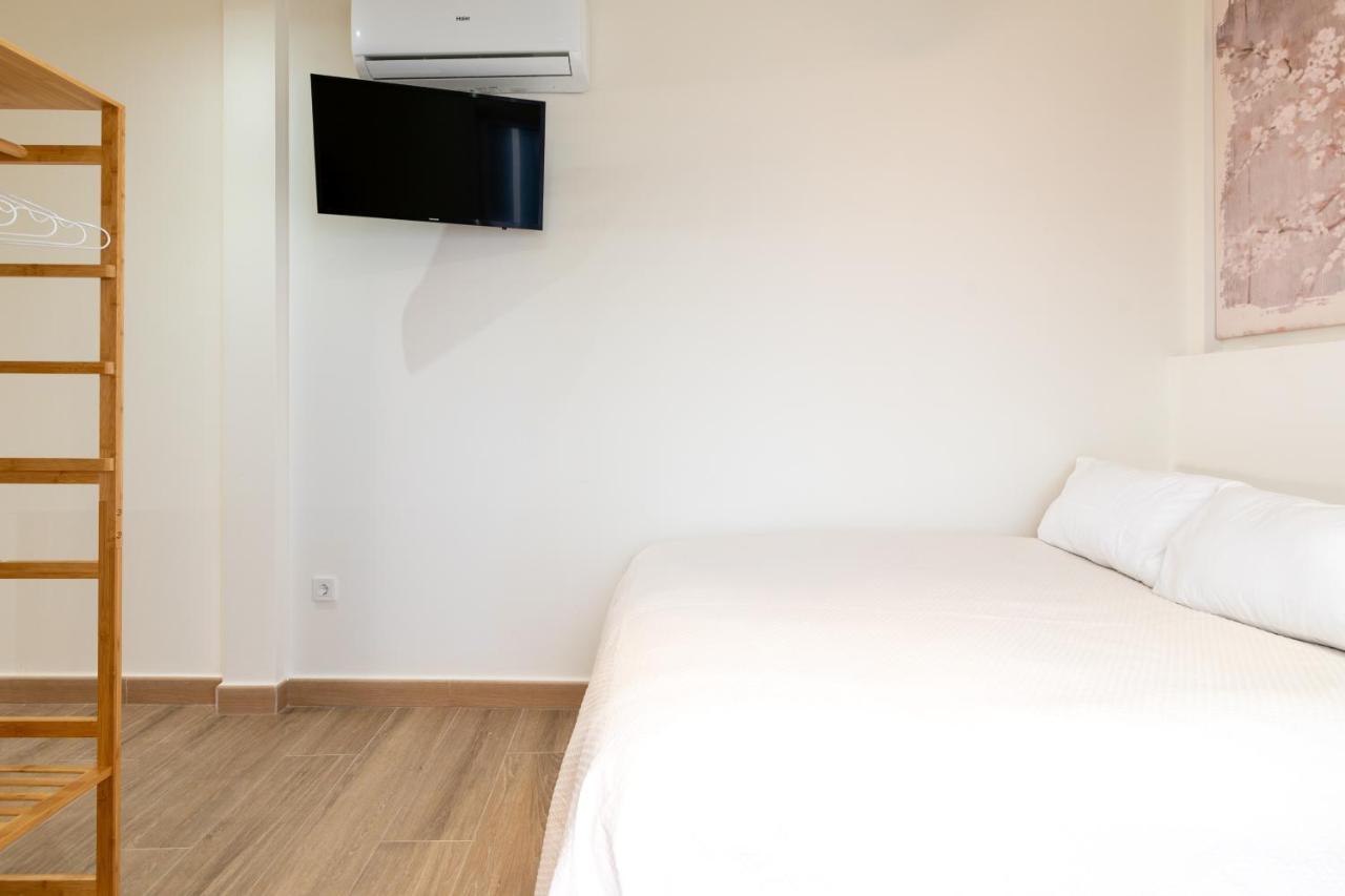 Apartamento Cervantes 17 *