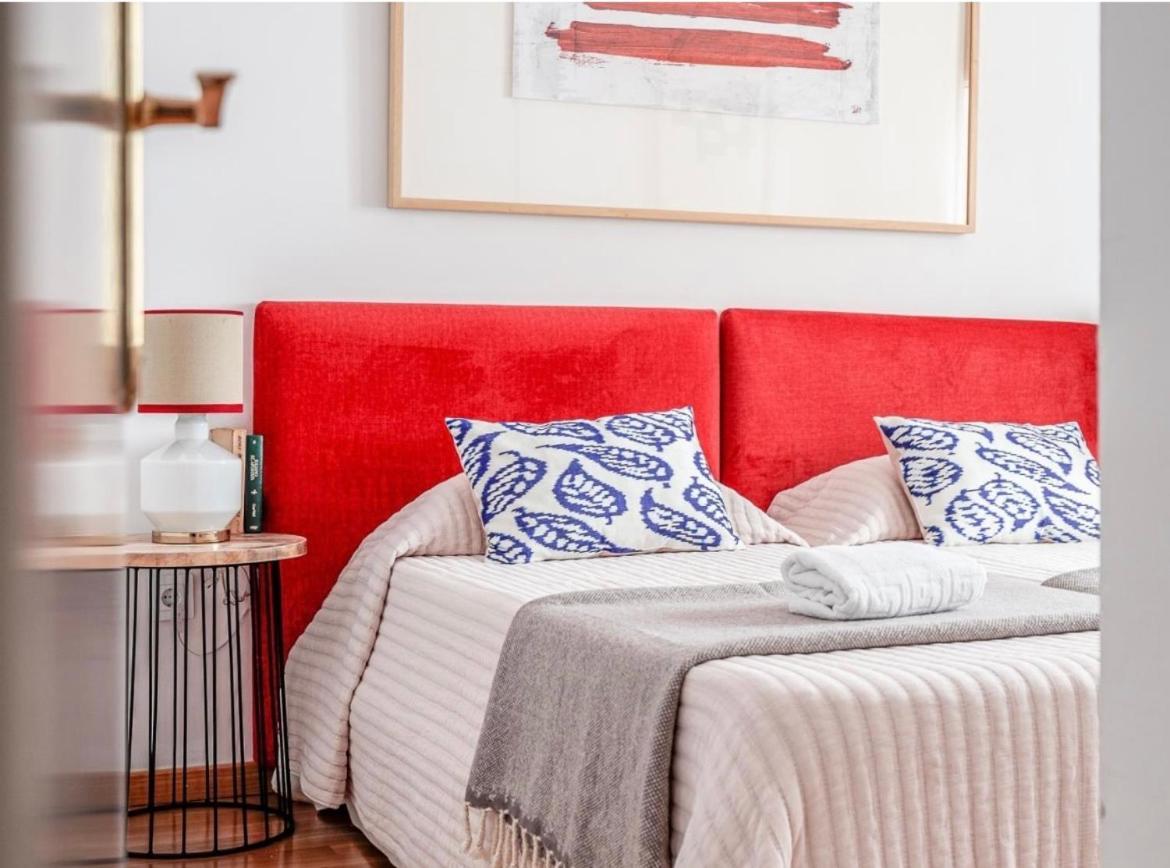 Exclusivo Duplex Con Terraza En * Seville