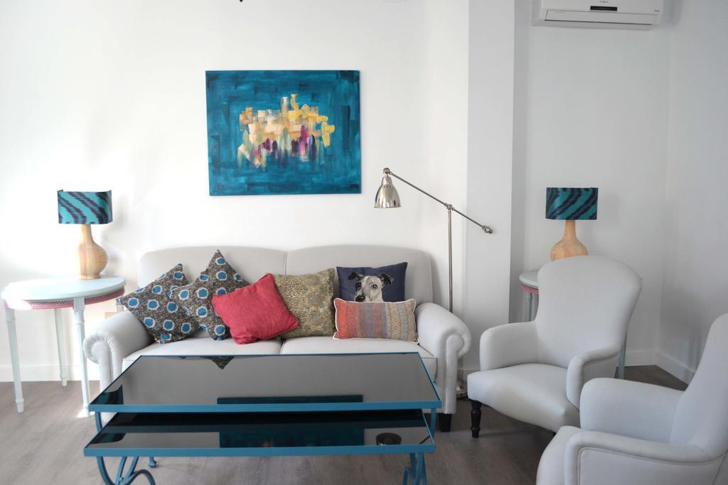 Casas Y Patios De Apartamento