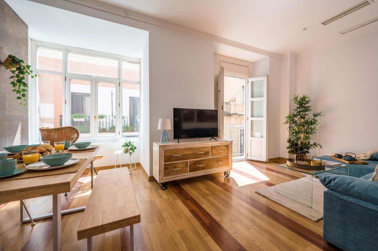 Hostly Orfila1 Centrico Con 2 Dorm Y Fibra Sevilla