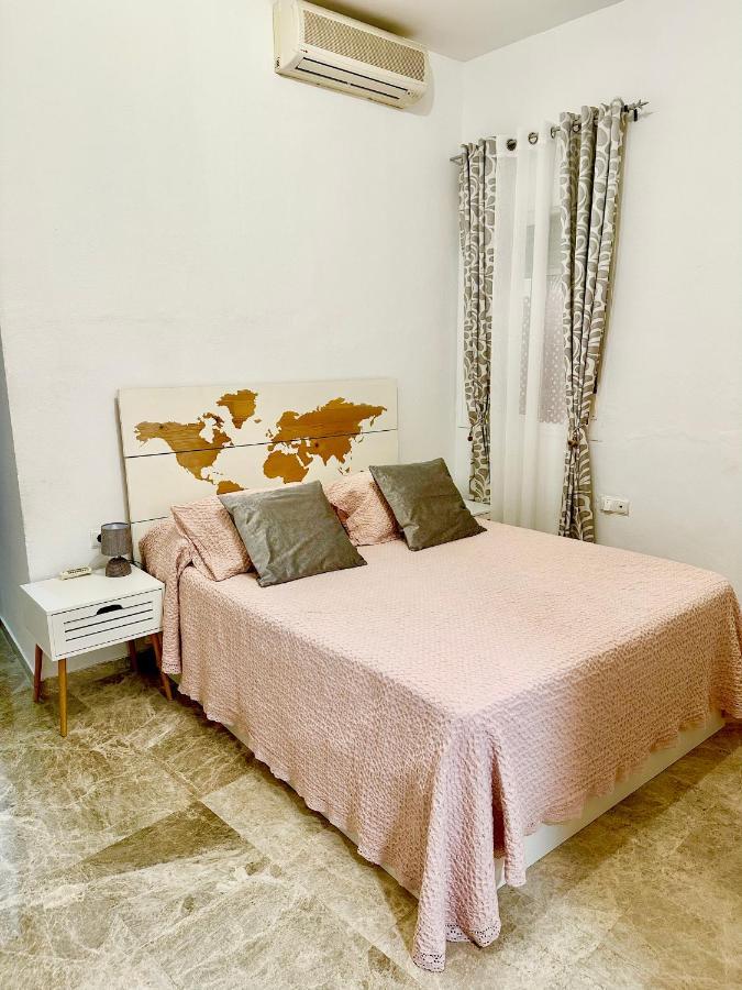 Apartamento Acogedor Y Moderno En Pleno Centro De Con Parking Gratis *