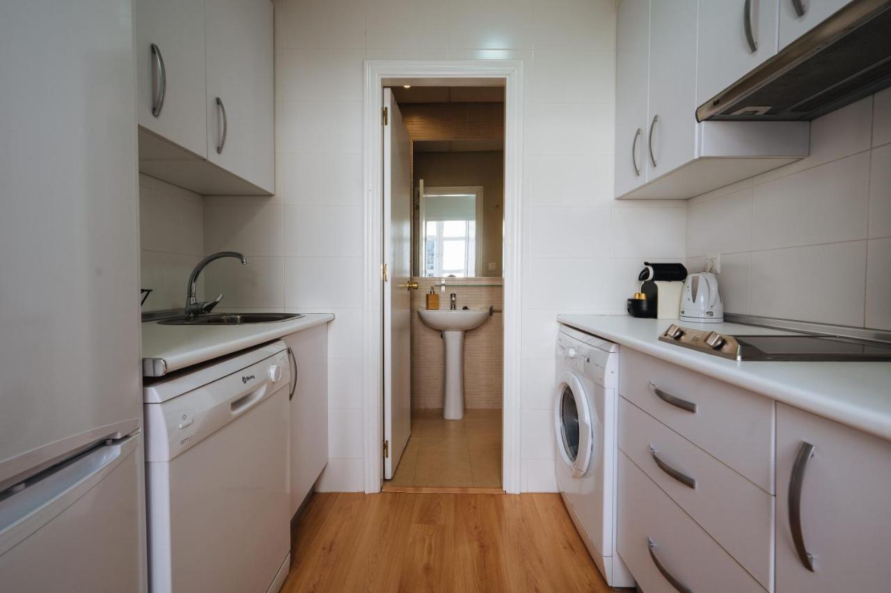 Hostly Rivero 2a Center Loft-fibre-communal Terrace-parking Optional-cless Apartamento Sevilla