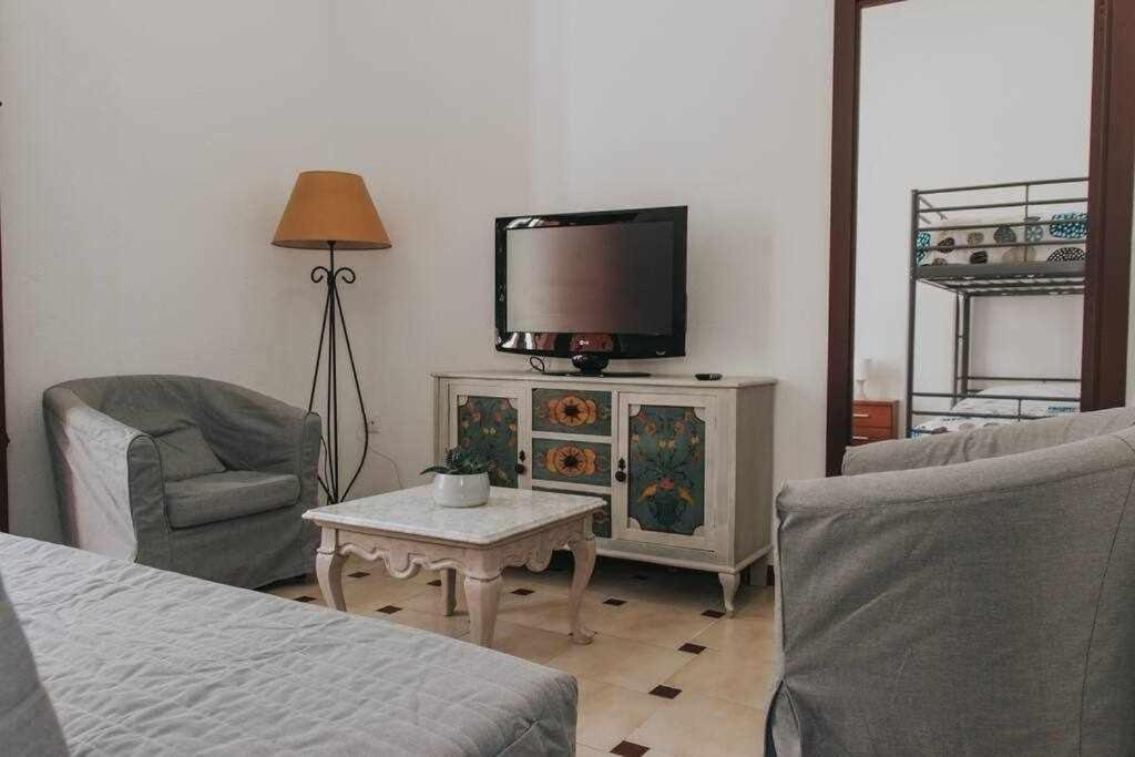 Gran Casa Con Piscina Centro De Vistas Holiday home *