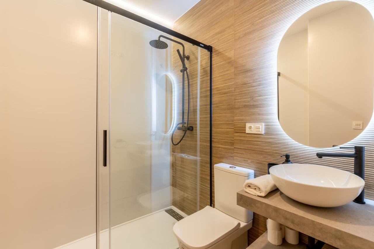 Cv Brand New 2br Triana By Covadon Street