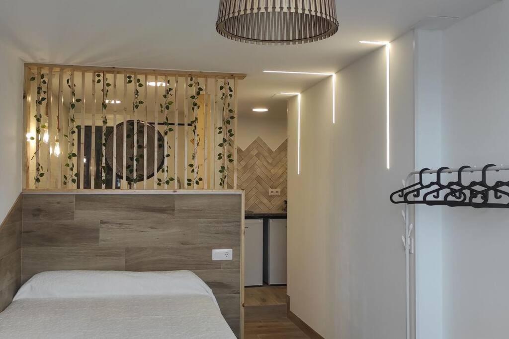 Estudio Con Balcon A 9min. Del Centro En Metro *