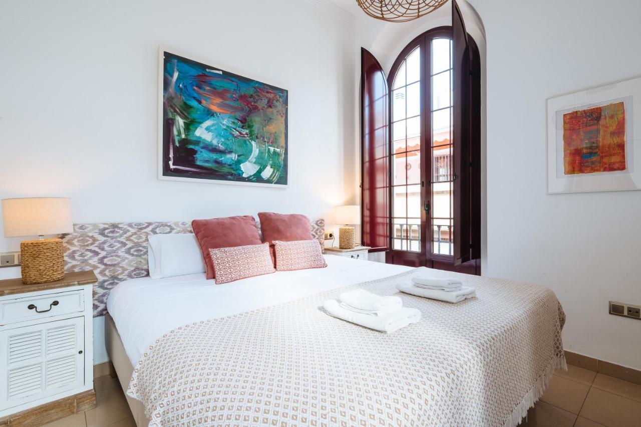 Homeyseville-amazing Penthouse Giralda Views 8 Pax, Parking Optional * Sevilla